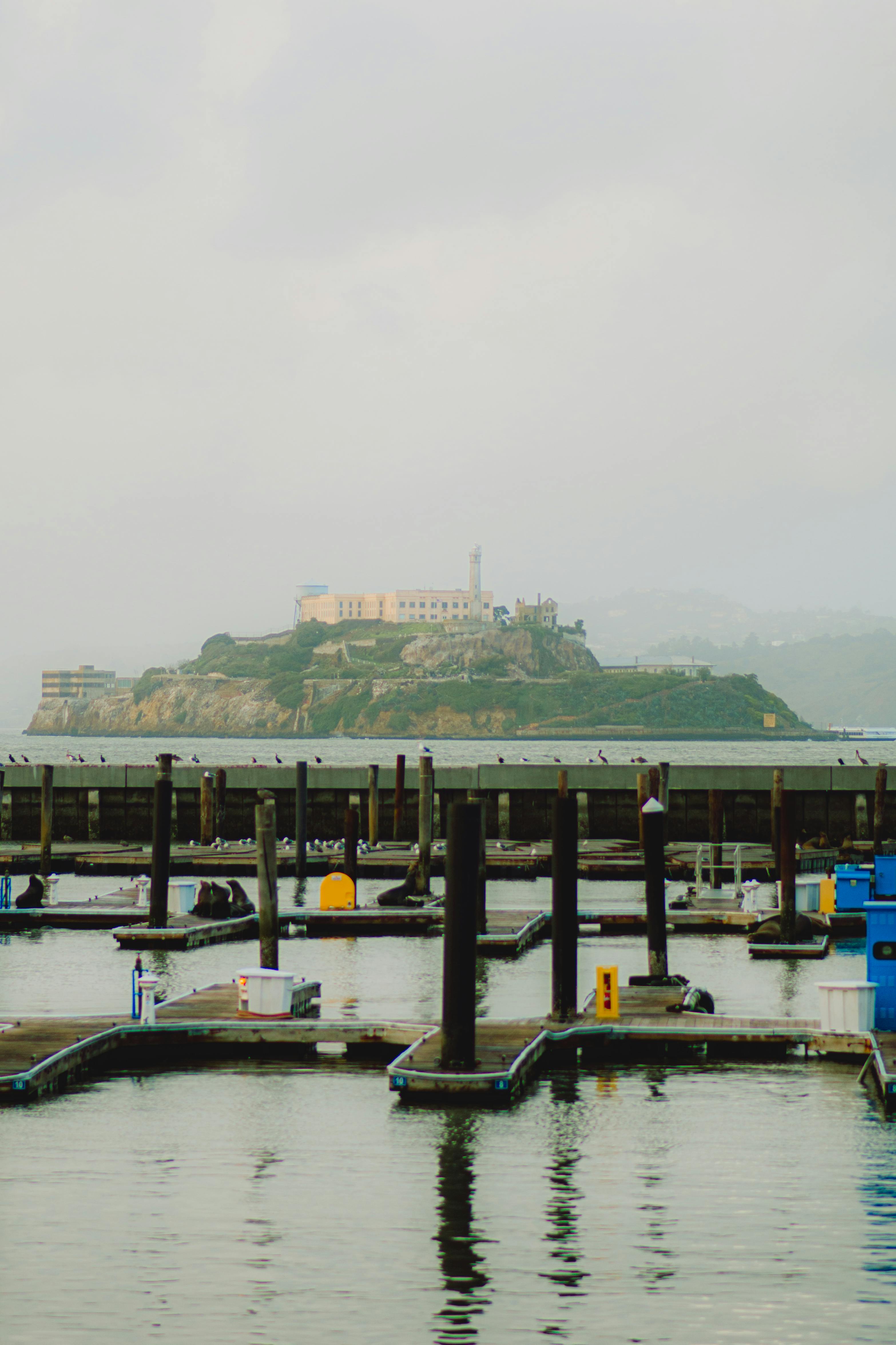 Alcatraz visitor planning guide
